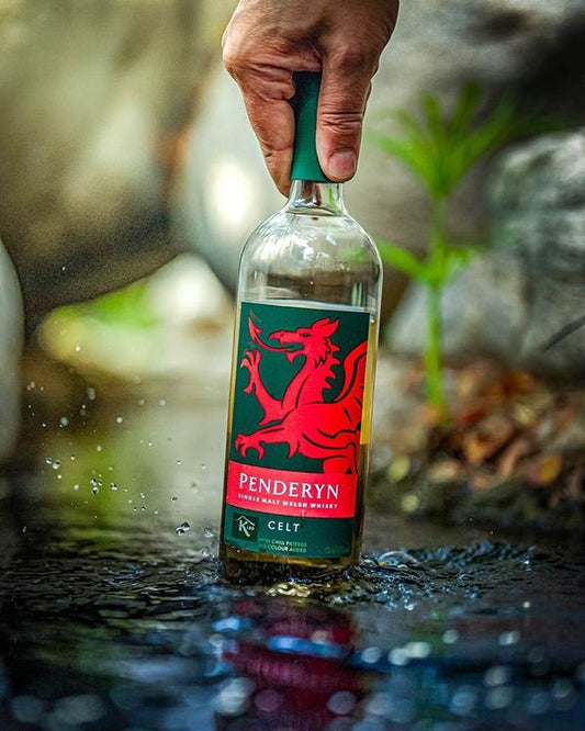 Penderyn Welsh Single Malt Whisky Dragon Range Celt bottle in nature 